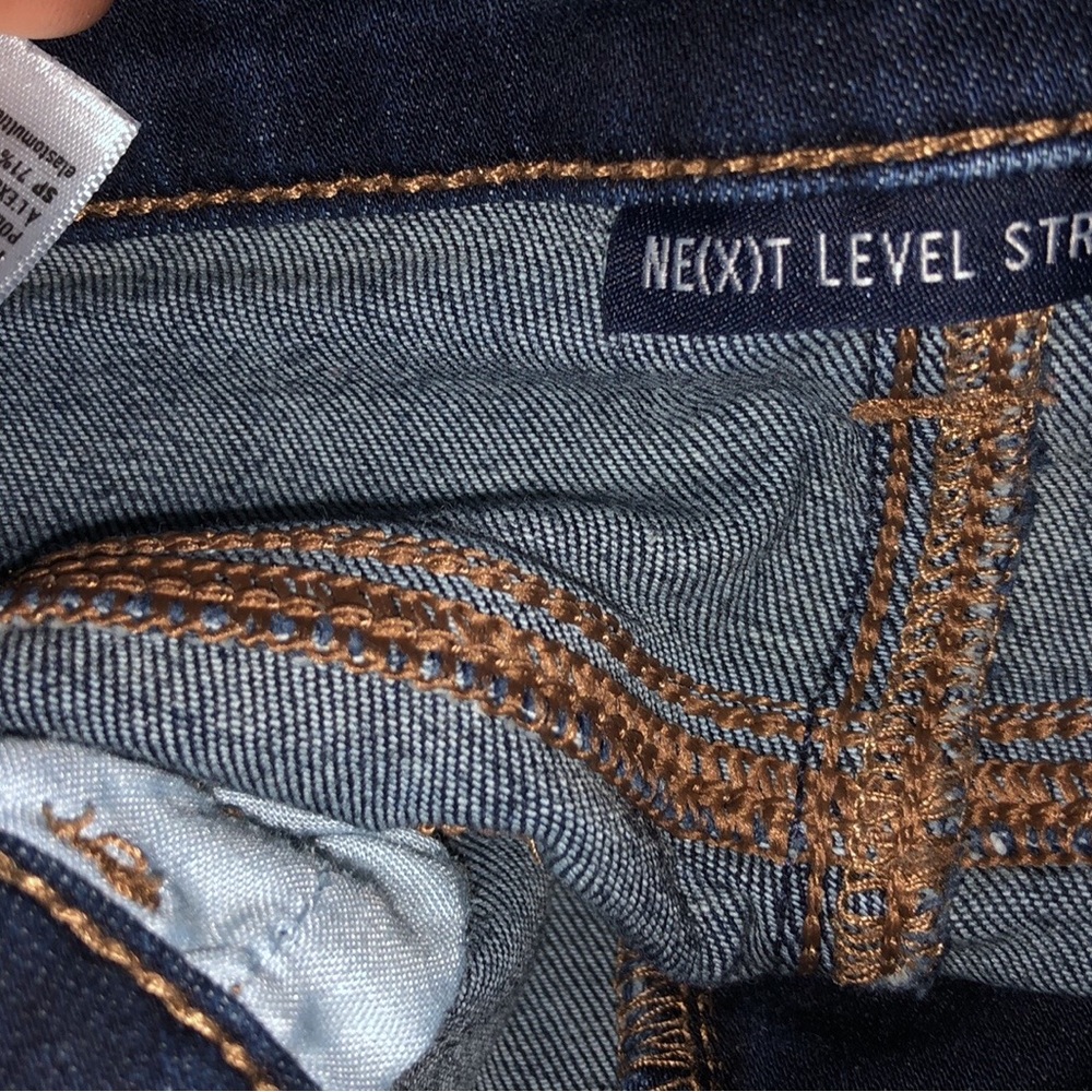 American Eagle skinny jeans size 4
